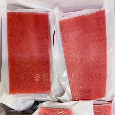 Yellowfin Tuna (Fish chunks/ Fish bricks)