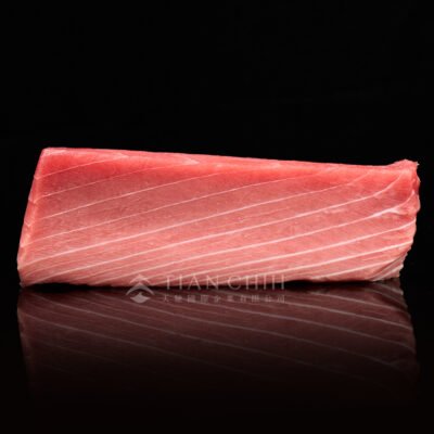 Southern bluefin tuna skin oil