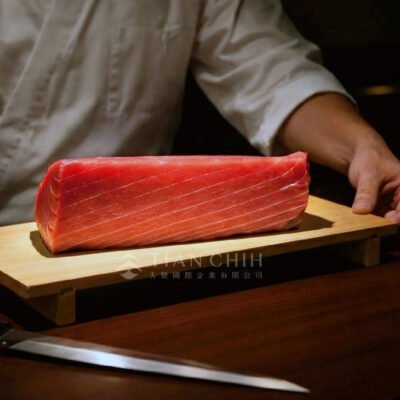Southern bluefin tuna skin oil