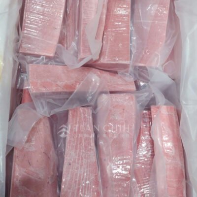 Southern bluefin tuna skin oil